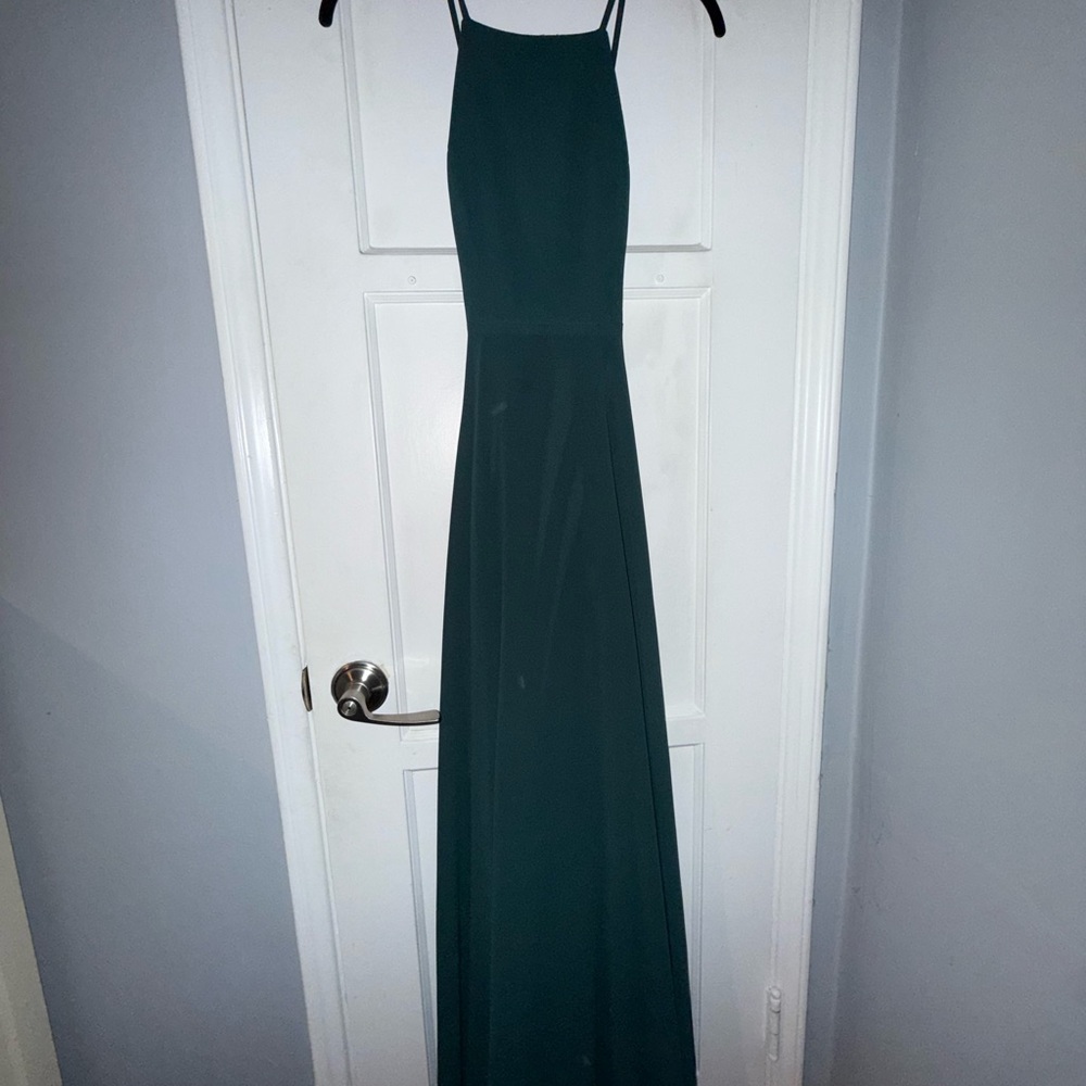 Elegant Emerald Green Evening Gown
